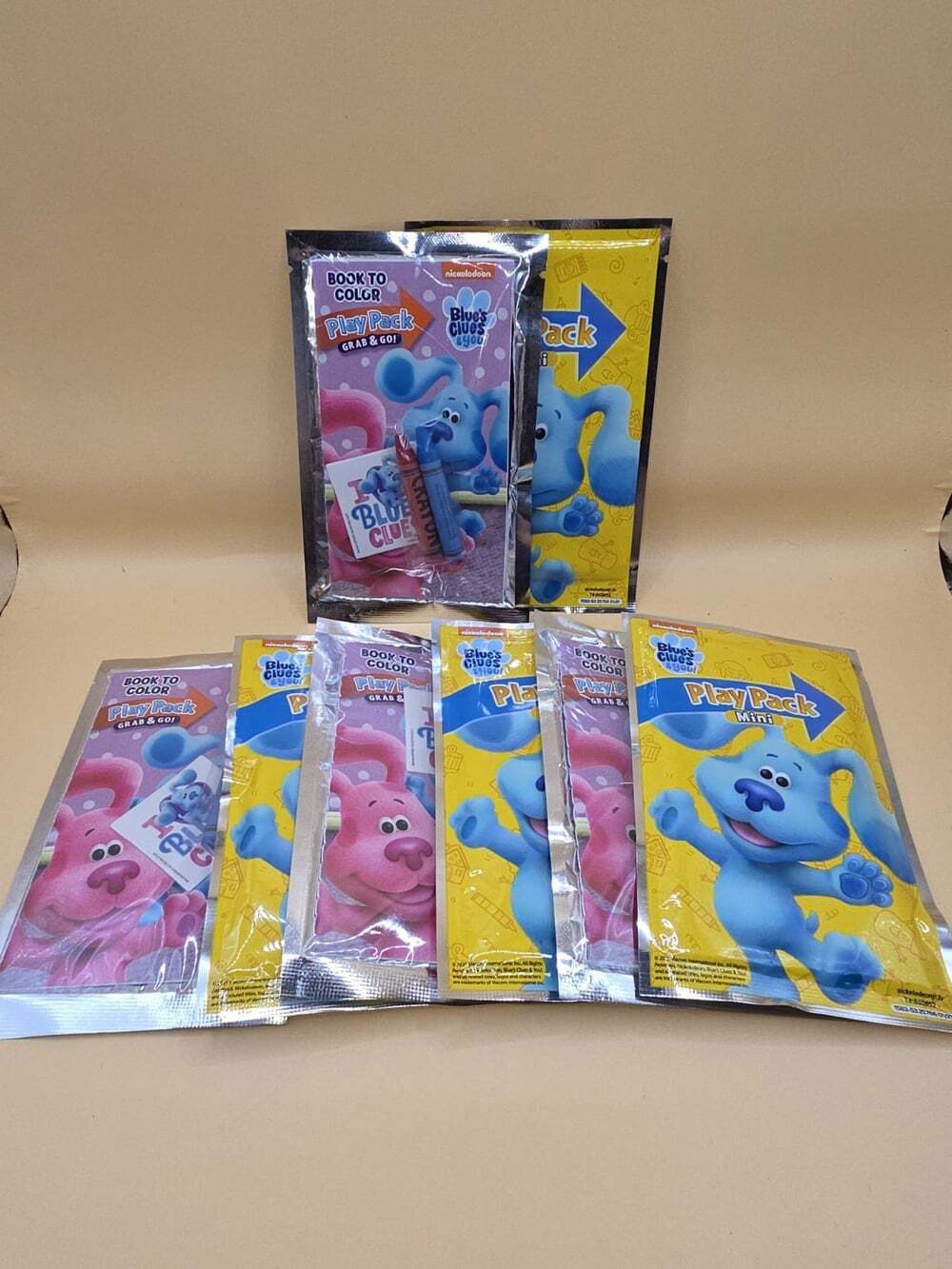8 Blue's Clues Mini Coloring Books & Crayons Grab & Go Play Packs Party Favors